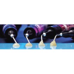 CLEARFIL MAJESTY™ ES Flow universal  low / super flow - KURARAY NORITAKE