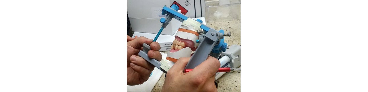 Fag dentaire fabricant des articulateurs dentaires